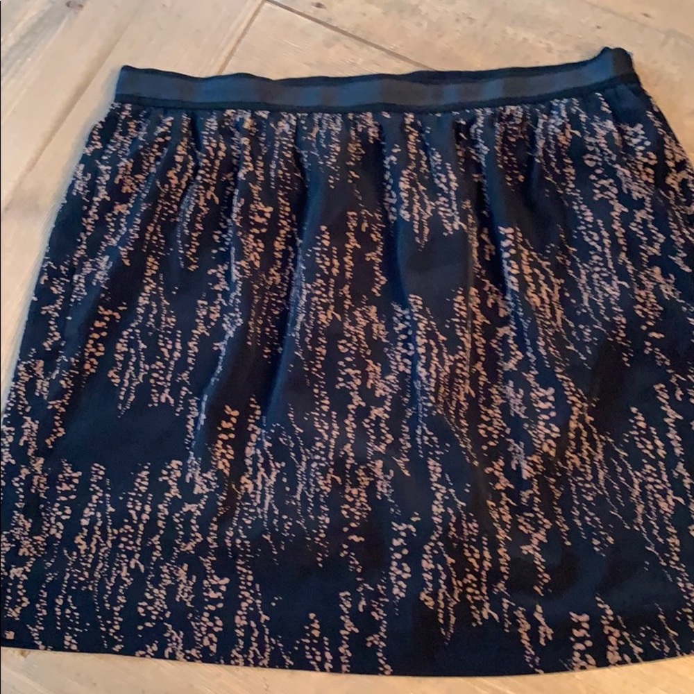 Gap Black and Tan speckled miniskirt